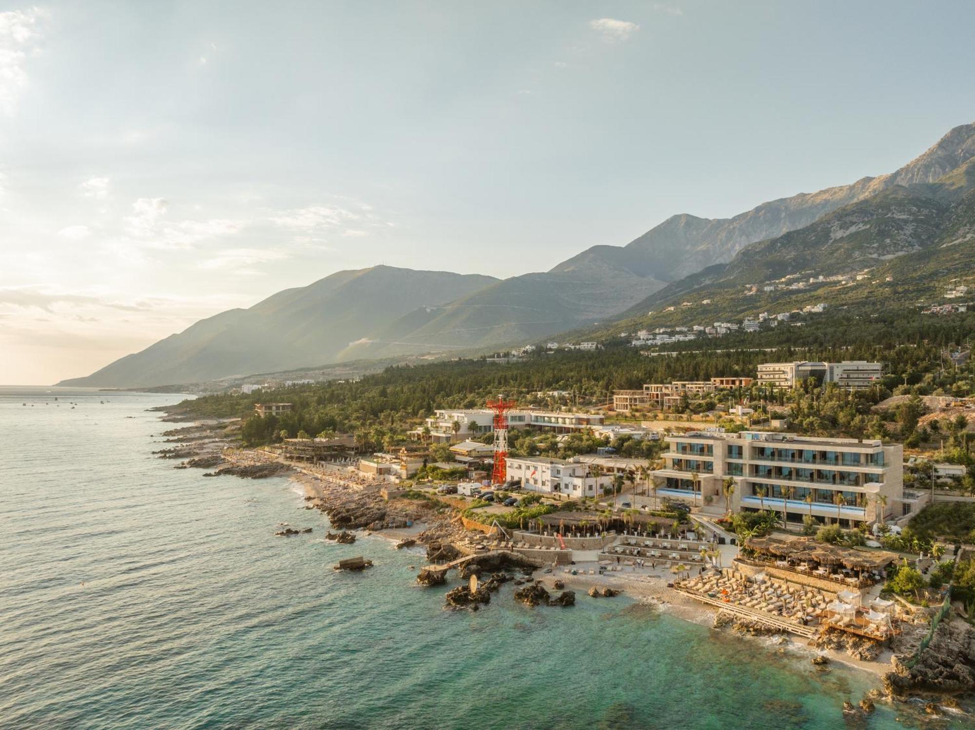 Beyond A Luxury Boutique Hotel Dhërmi Exterior foto
